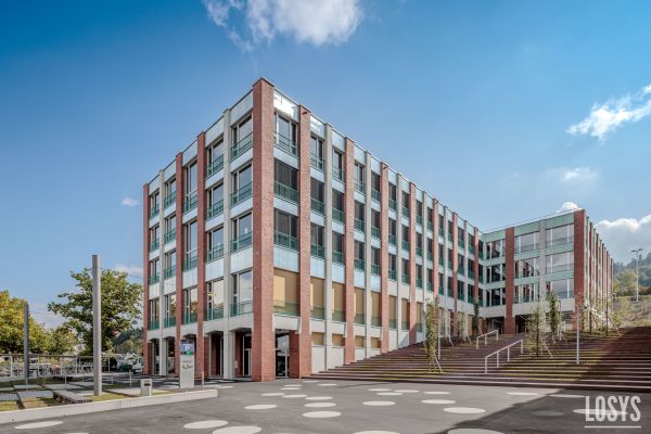 Villa mit Pool Luftbild